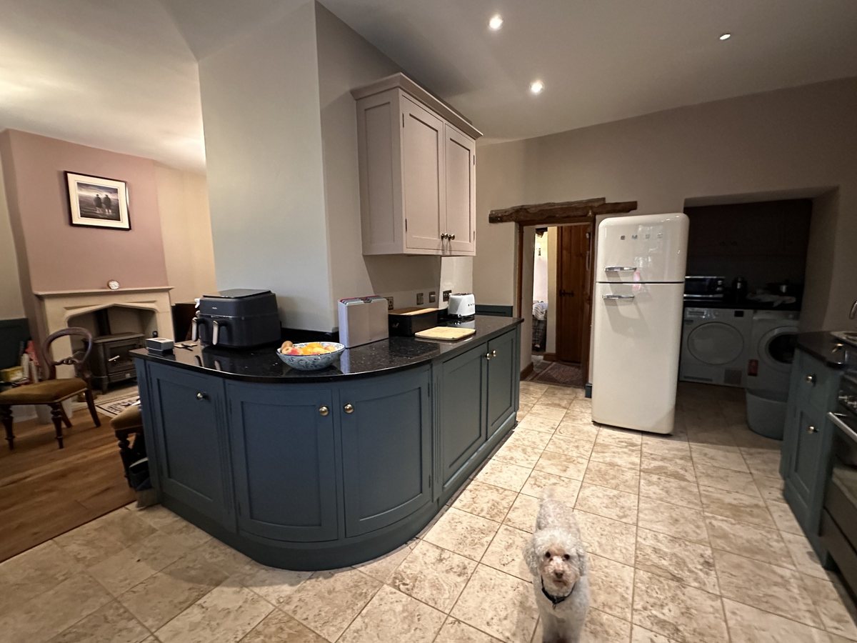 Peninsula after: curved units resprayed in Inchyra Blue