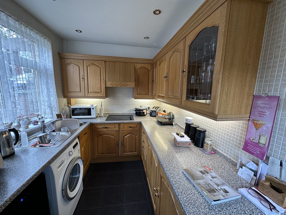 Greenfield kitchen before: oak units